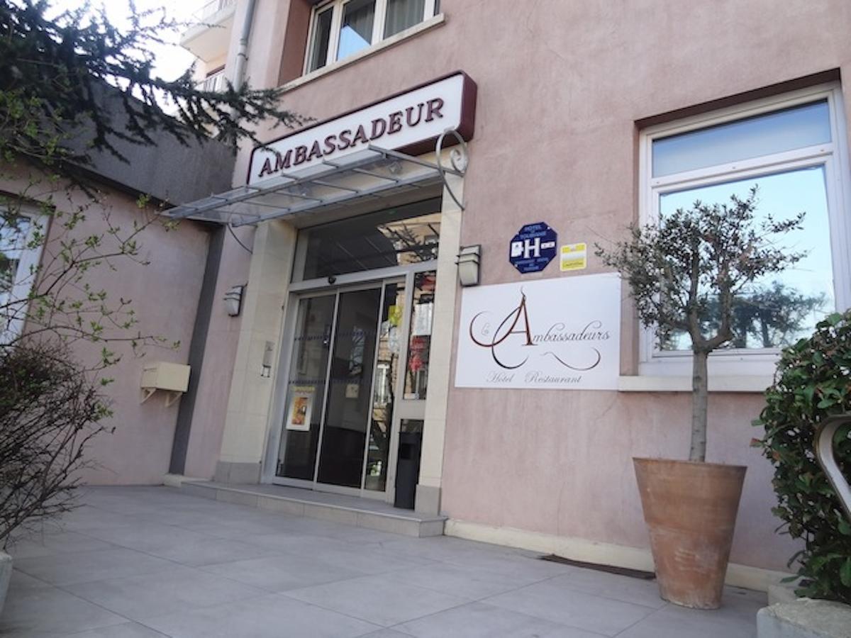 Les Ambassadeurs Saint-Chamond Exterior foto